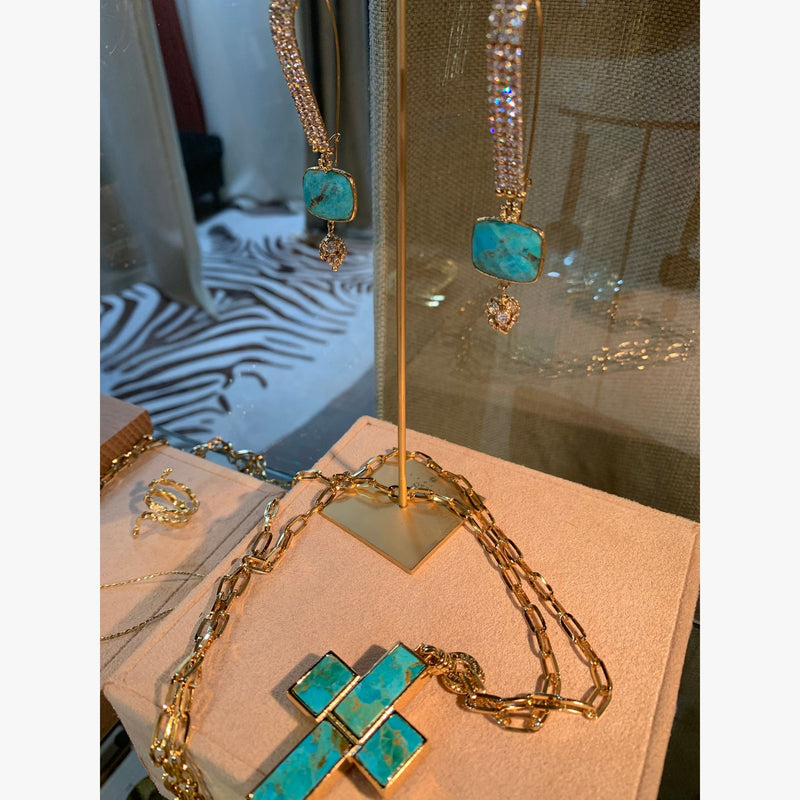 turquoise-gouden-dames-ketting-van-verguld-metaal-croix-pierre-van-gas-bijoux-she-stories-gwen