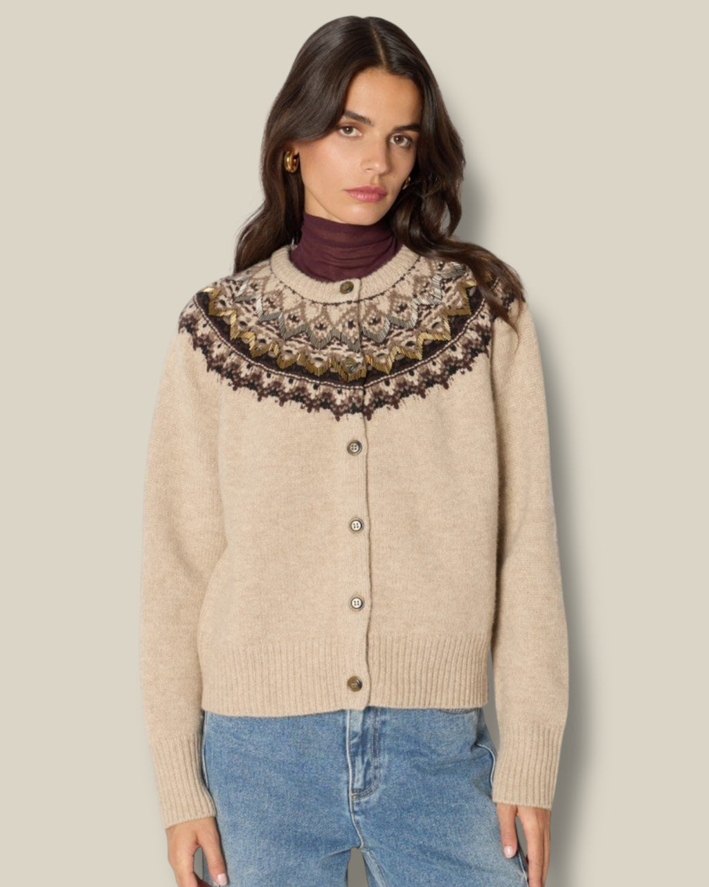 beige-melange-dames-vest-met-rib-lange-mouwen-ronde-hals-mambowavy-van-berenice-she-stories-gwen