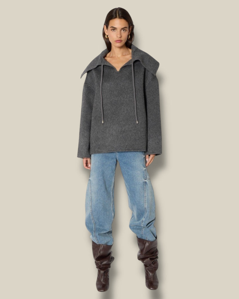 dark-grey-melange-dames-jack-van-wol-grote-kraag-lange-mouwen-van-berenice-she-stories-gwen