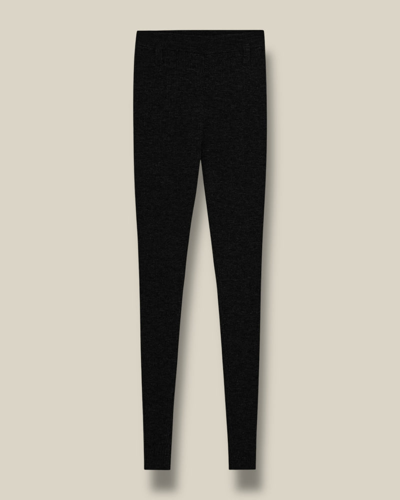 zwarte-dames-knit-legging-wol-carlos-van-herskind-she-stories-gwen