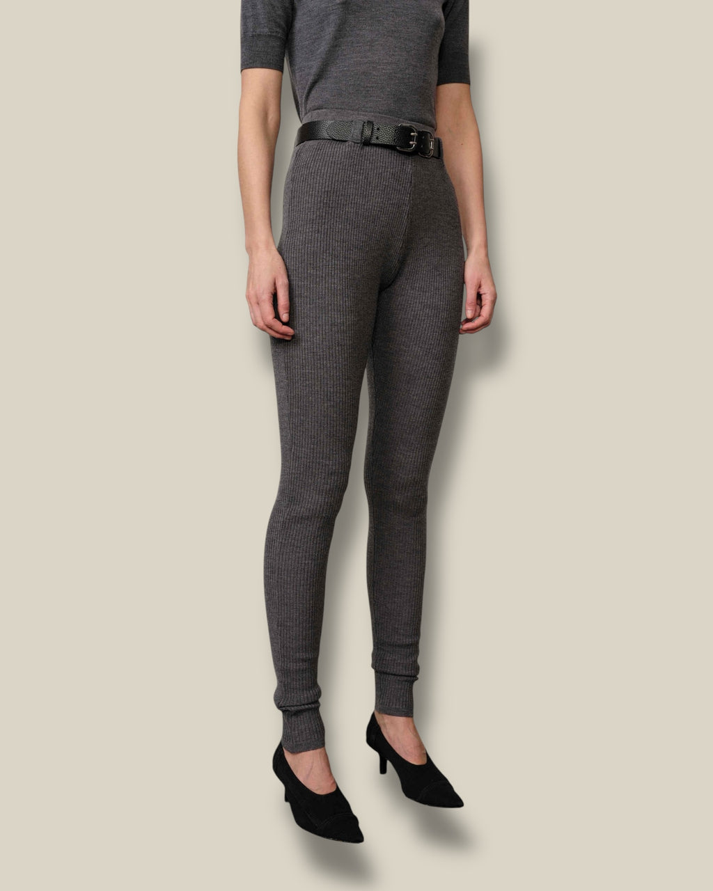grijze-dames-knit-legging-wol-carlos-van-herskind-she-stories-gwen
