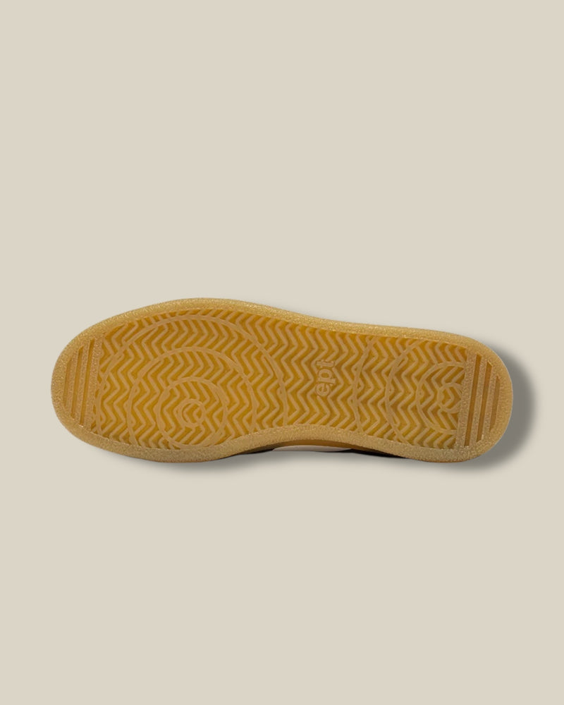 bruine-dames-sneakers-van-suede-leer-santos-van-east-pacific-trade-she-stories-gwen