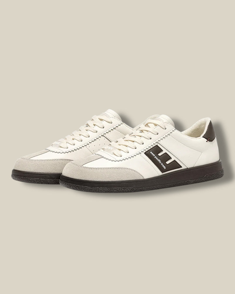 off-white-dames-sneakers-van-suede-leer-santos-van-east-pacific-trade-she-stories-gwen