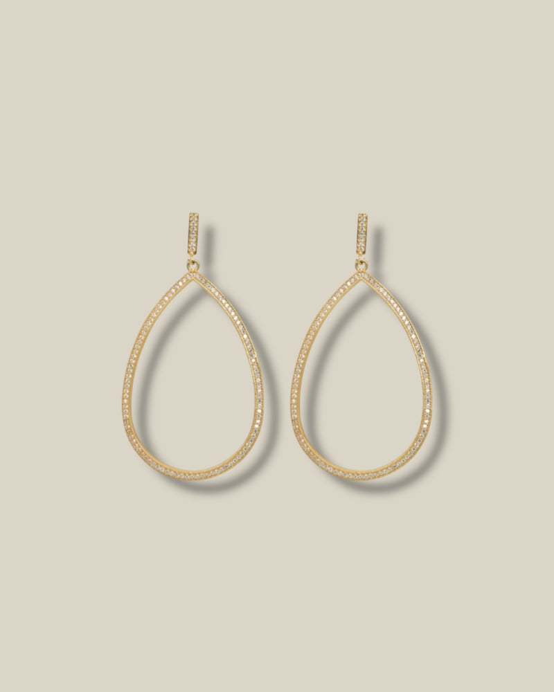 zirconia-gouden-dames-oorbellen-teardrop-faith-van-fien-she-stories-gwen