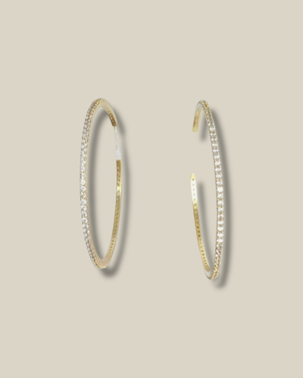 zirconia-gouden-dames-oorbellen-hope-van-fien-she-stories-gwen-leidschendam-voorburg