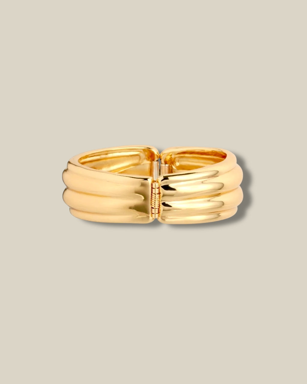 gouden-bicolor-dames-armband-van-verguld-24k-messing-ecume-van-gas-bijoux-she-stories-gwen-leidschendam