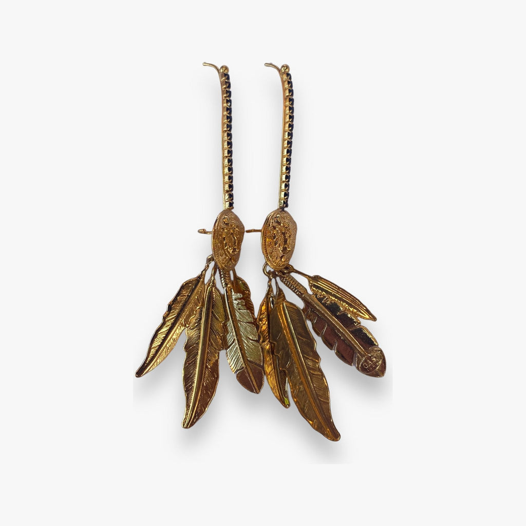 gouden-dames-oorbellen-van-verguld-metaal-24k-veren-icone-bubalina-van-gas-bijoux-she-stories-gwen