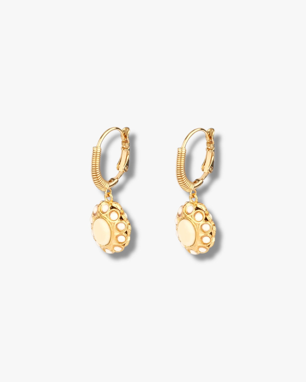 gouden-dames-oorbellen-tao-splash-van-gas-bijoux-she-stories-gwen-leidschendam