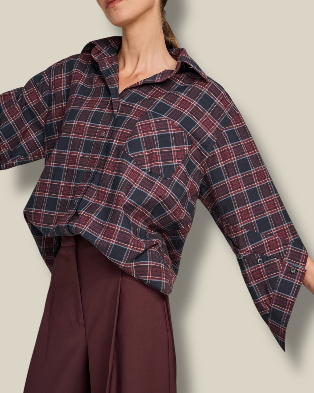 navy-dames-geruite-blouse-met-kraag-borstvak-halflange-mouwen-giulia-van-march23-she-stories-gwen