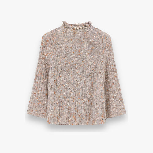 rose-coral-gebreide-dames-trui-met-ronde-hals-3/4e-lange-wijde-raglanmouwen-bolletjes-detail-van-acryl-wol-mohair-nylon-helmi-van-gustav-she-stories-gwen