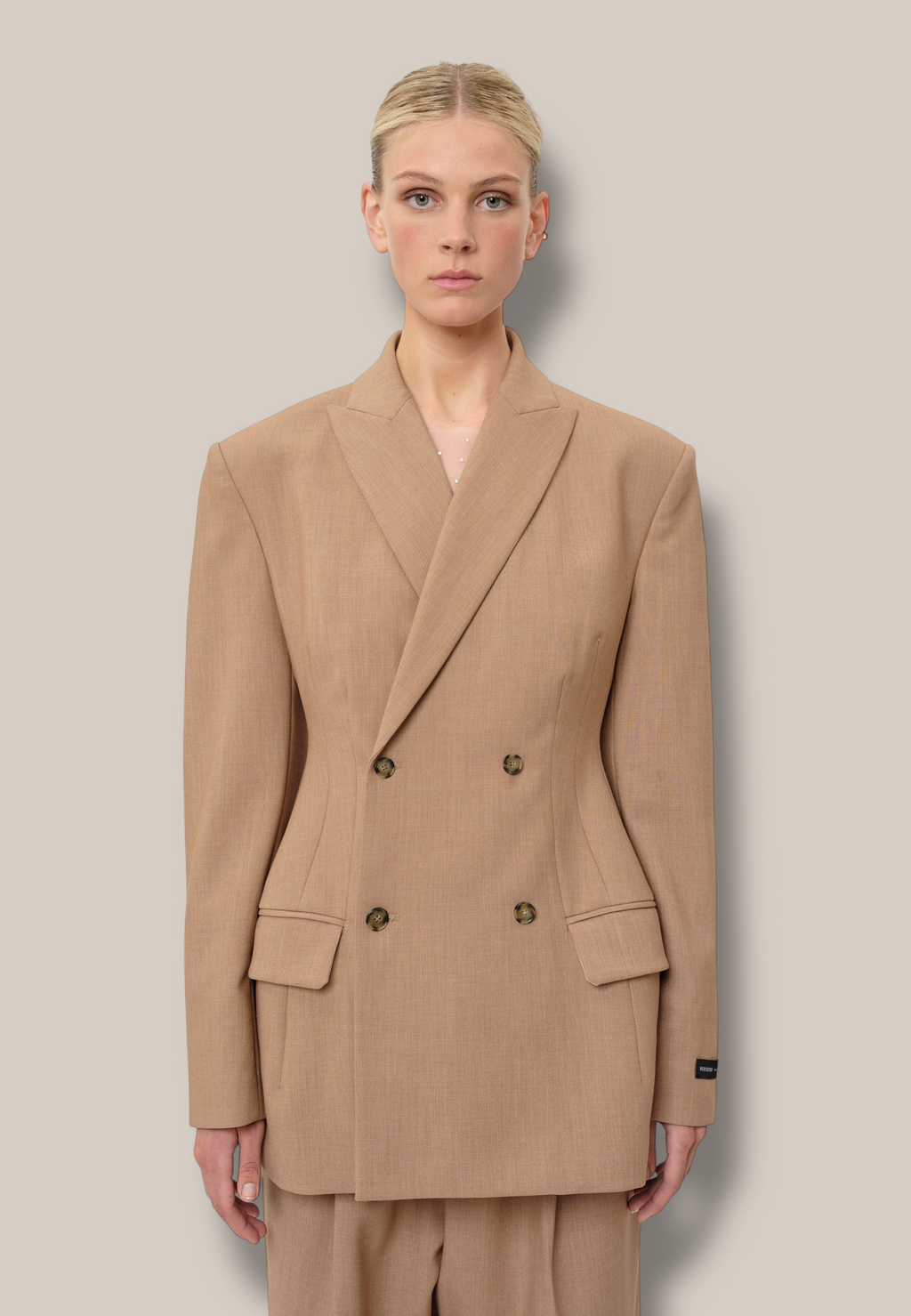 Herskind- Laila -Blazer-sahara-she stories-by gwen-tailoring