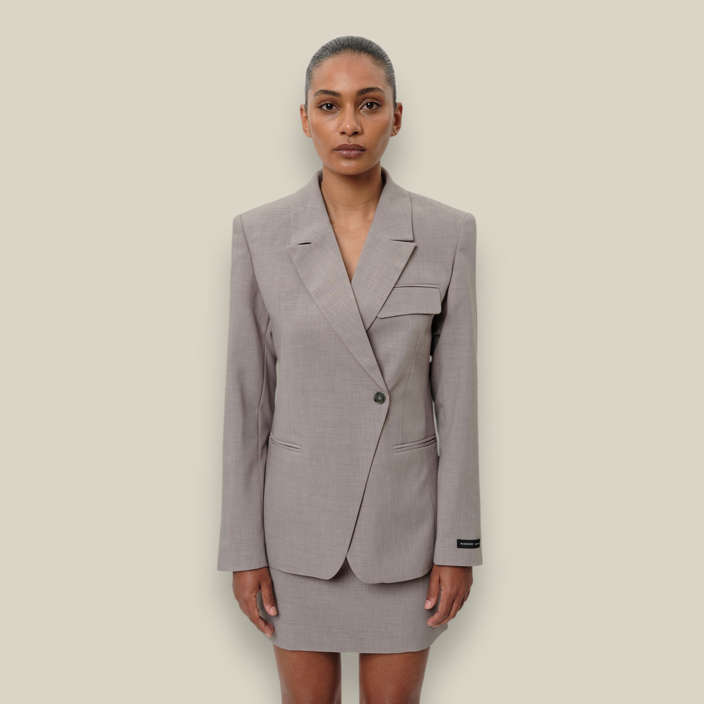 grijze-dames-blazer-met-revers-single-breasted-lange-mouwen-oprah-van-herskind-she-stories-gwen