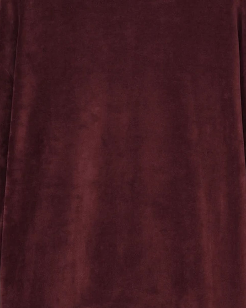 burgundy-dames-fluwelen-pantalon-met-zijzakken-elastische-band-emmanuel-van-love-sundaily-she-stories-gwen