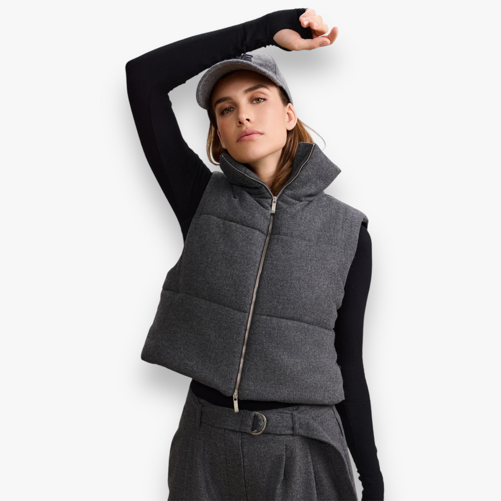 dark-grey-dames-bodywarmer-met-ritssluiting-hoge-hals-izzy-van-lune-she-stories-gwen