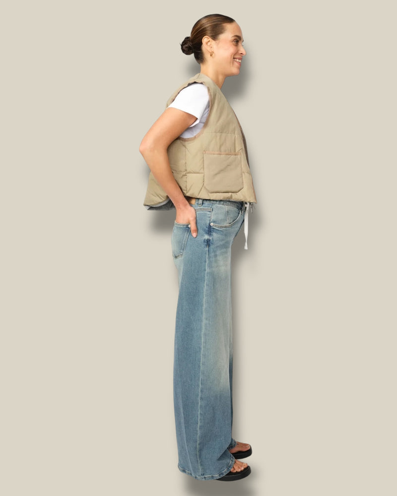 mid-blue-dames-jeans-met-string-trekkoord-wijde-fit-zakken-milo-van-mos-mosh-she-stories-gwen