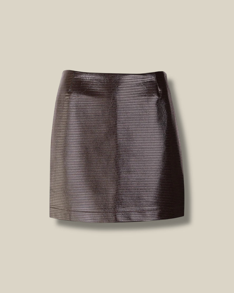 barolo-dames-streeppatroon-mini-rok-carmina-van-march23-she-stories-gwen