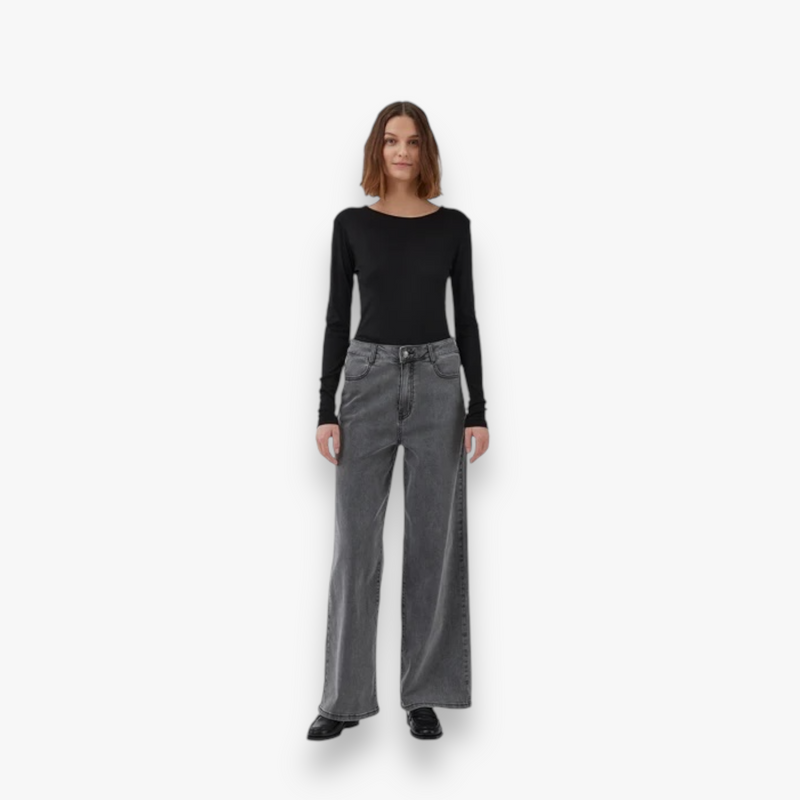 warm-grey-dames-top-met-lange-mouwen-boothals-slim-fit-harper-van-modstrom-she-stories-gwen
