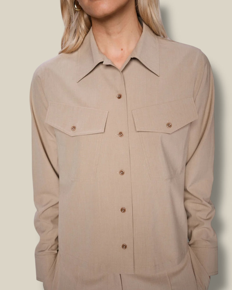 sesame-dames-blouse-met-kraag-boxy-fit-lange-mouwen-phila-van-mos-mosh-she-stories-gwen