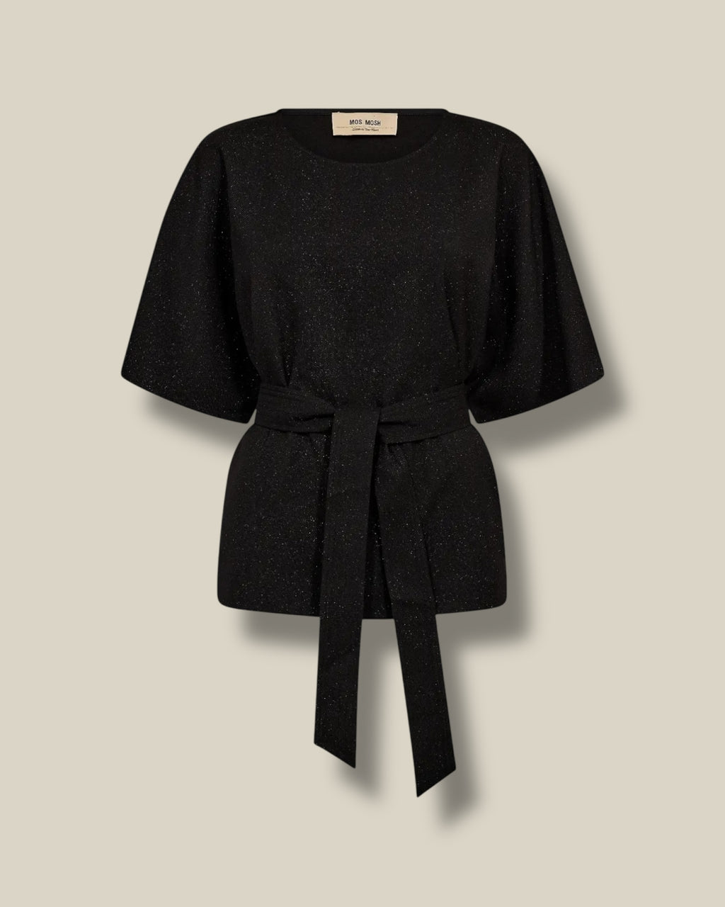 zwarte-dames-blouse-met-strikceintuur-ronde-hals-mmpie-van-mos-mosh-she-stories-gwen