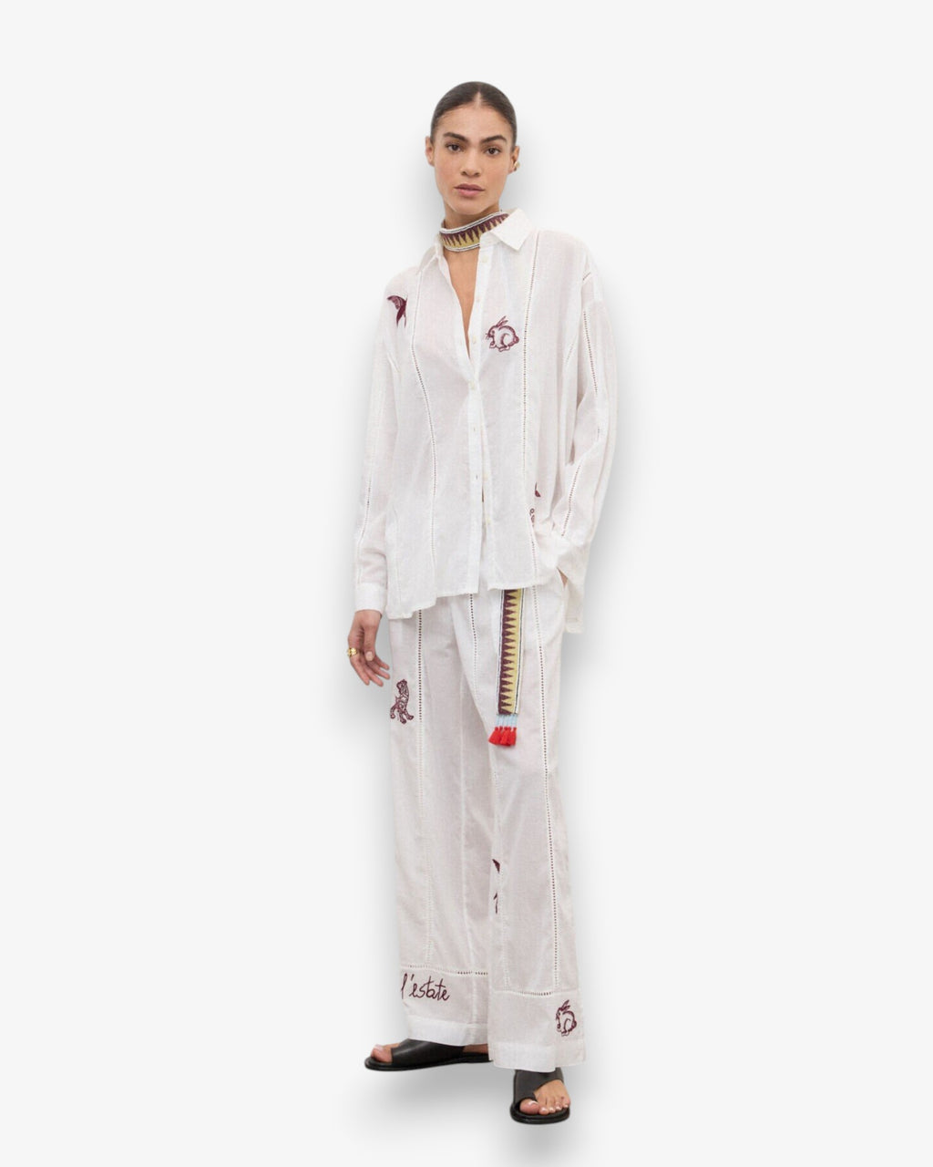 witte-dames-blouse-met-borduursels-kraag-boyish-van-ottodame-she-stories-gwen-leidschendam