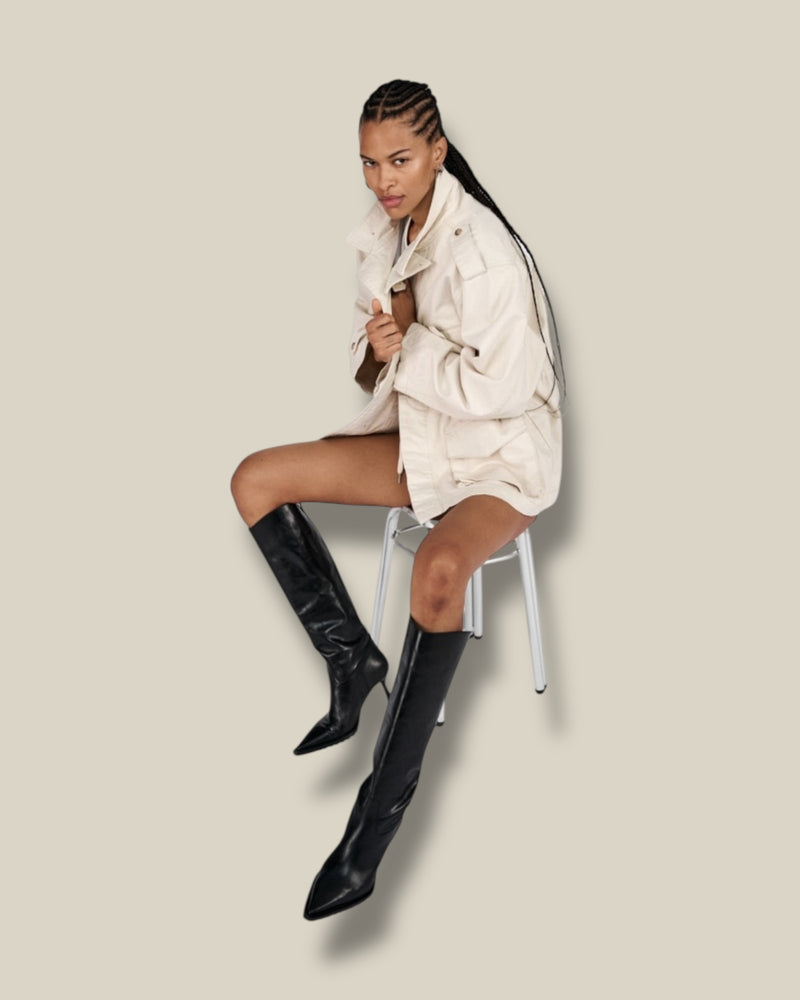 zwarte-dames-boots-van-leer-met-puntige-neus-dunne-hak-lupina-van-rabens-saloner-she-stories-gwen