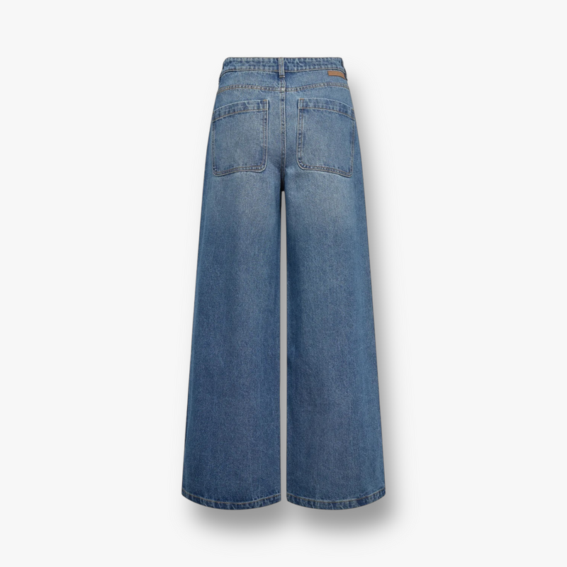 Azzisw jeans