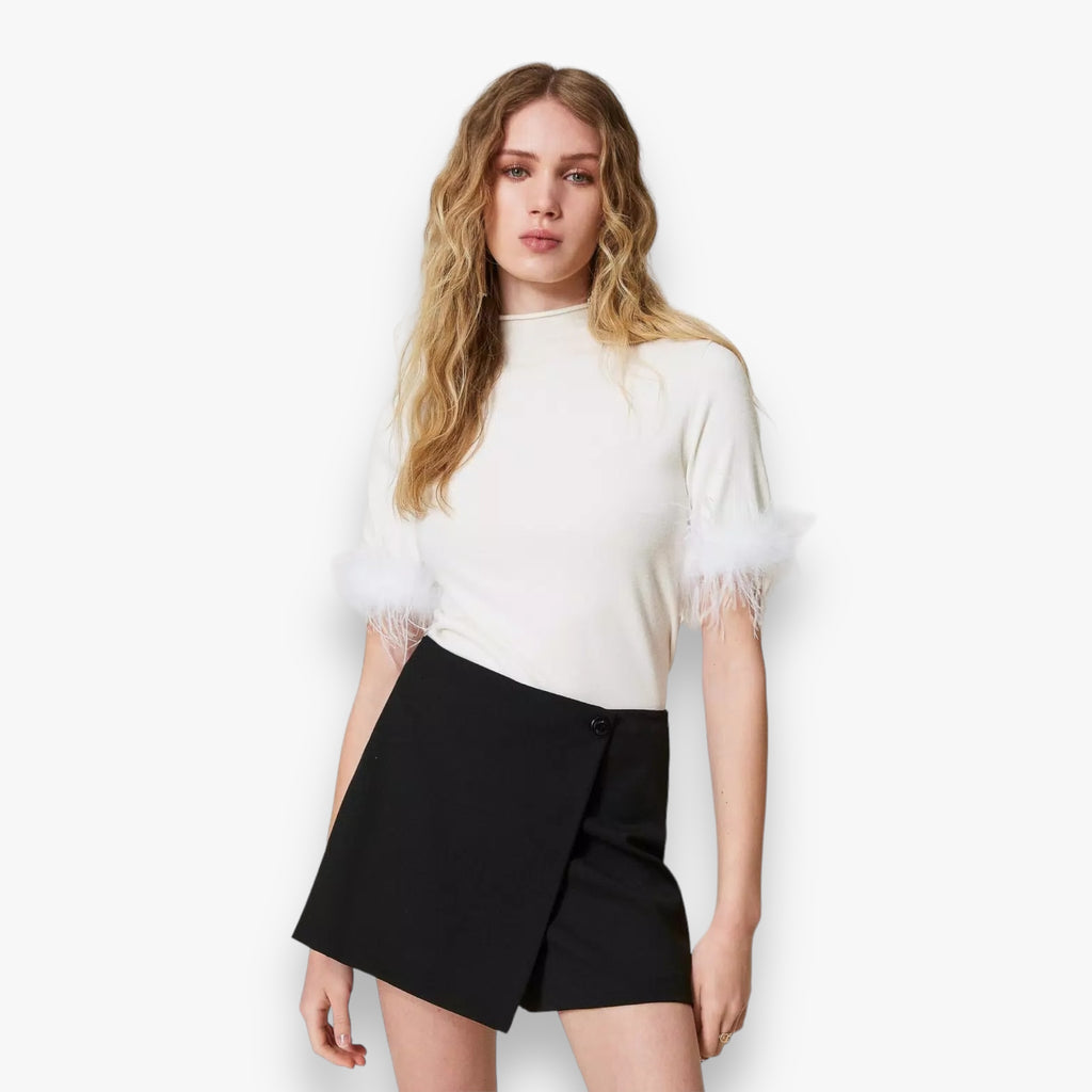 white-snow-dames-top-met-col-korte-mouwen-veren-van-twinset-milano-she-stories-gwen