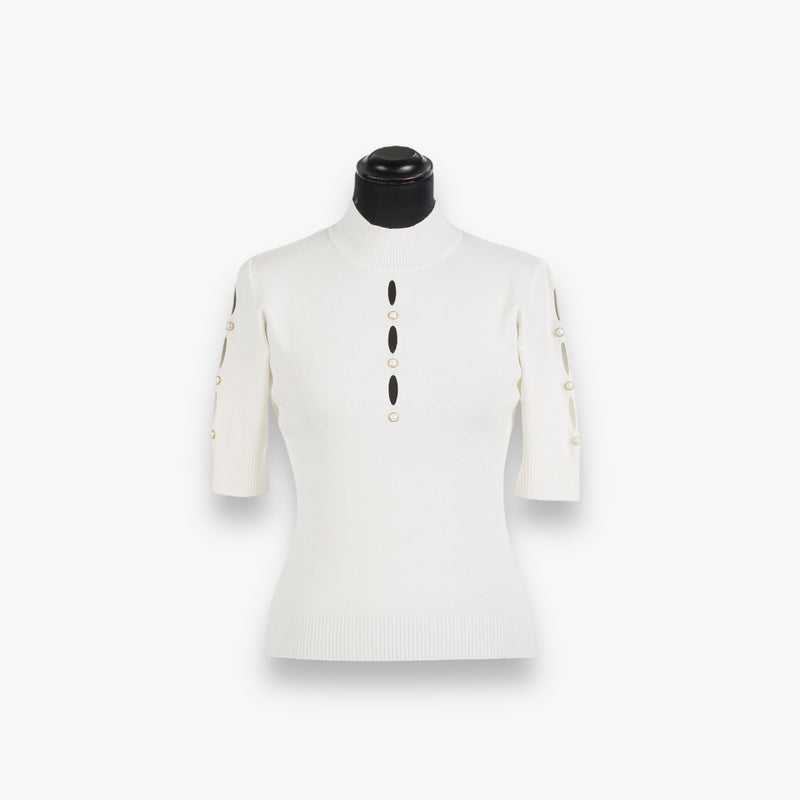 snow-white-dames-gebreide-turtleneck-top-met-studs-van-twinset-milano-she-stories-gwen