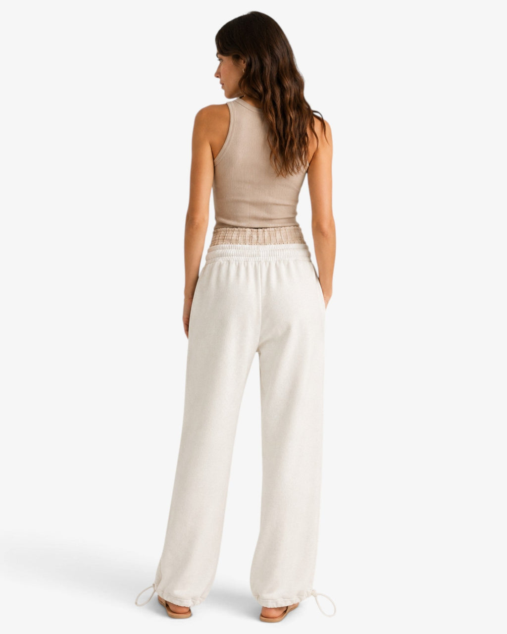 She Stories Liv Bergen Brooklyn nature cotton blend trousers with elasticated waist, side pockets, and drawstring.