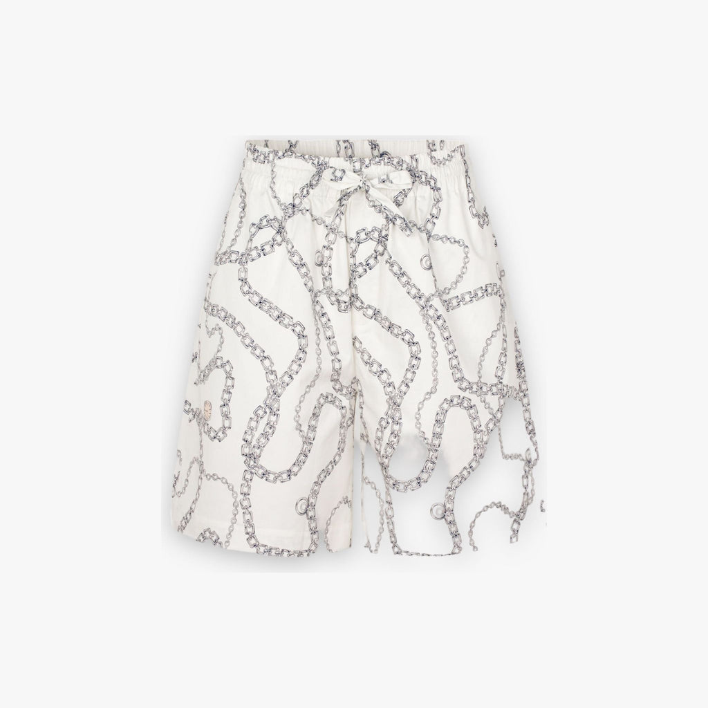 cream-chain-printed-dames-shorts-met-elastische-taille-trekkoord-nuri-van-baum-und-pferdgarten-she-stories-gwen