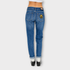 blauwe-dames-jeans-broek-normale-taille-boyfriend-fit-tara-van-five-paris-she-stories-gwen