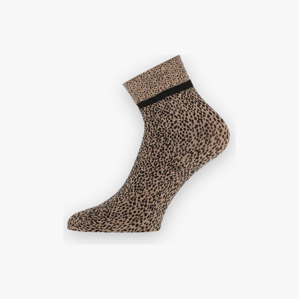 camel-printed-stracciatella-dames-sokken-van-marcmarcs-she-stories-gwen