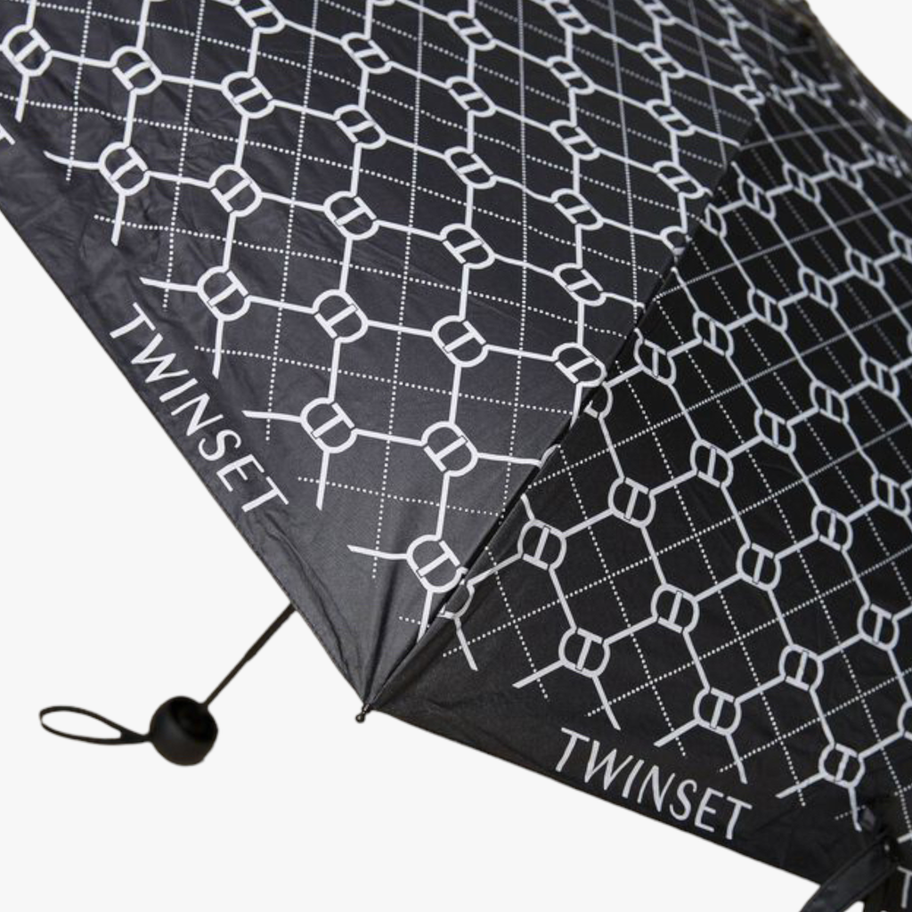 zwarte-printed-dames-paraplu-logo-van-twinset-milano-she-stories-gwen